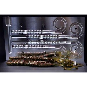10″ LEDGEND Worm Mold