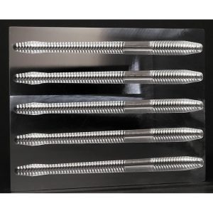 4.75″ MOJO Open Pour Worm Mold