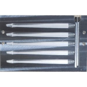 6.25″ Mid MAG Worm Flat Bottom 1 Half Mold