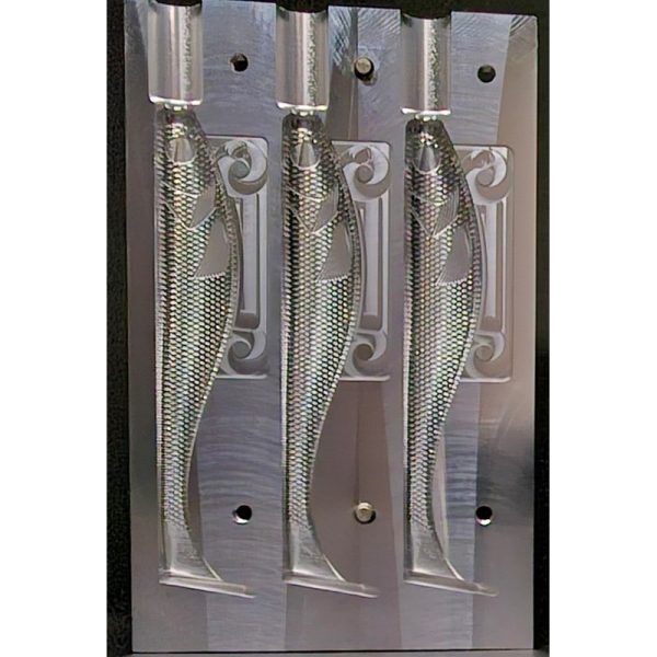 6″ DR Swimbait Mold Top Injection
